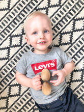 Load image into Gallery viewer, Eggs with Stand