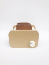 Load image into Gallery viewer, Toaster With Sliced Bread