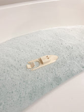 Load image into Gallery viewer, Bath Boat