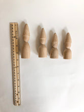 Load image into Gallery viewer, Gnome Peg Family