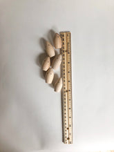 Load image into Gallery viewer, Peg Peeps Small - Set of 6