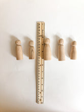 Load image into Gallery viewer, Peg People Set #2