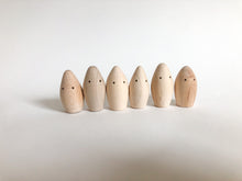 Load image into Gallery viewer, Peg Peeps Small - Set of 6
