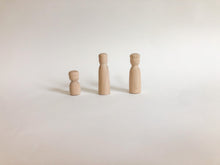 Load image into Gallery viewer, Peg People Set #1
